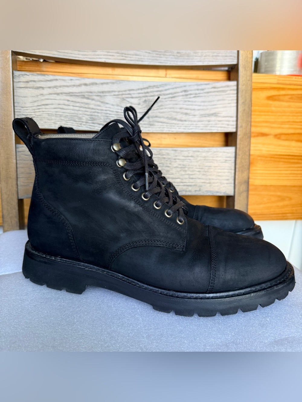 Taylor Stitch The Moto Boot in Black Weatherproof Nubuck size 10 for men